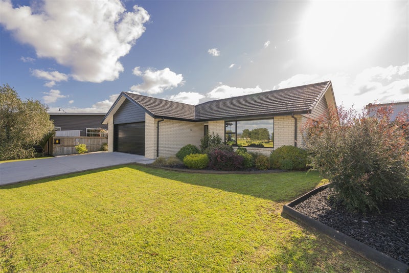 2 Debenham Drive, Whitianga, Whitianga - Carousel 1