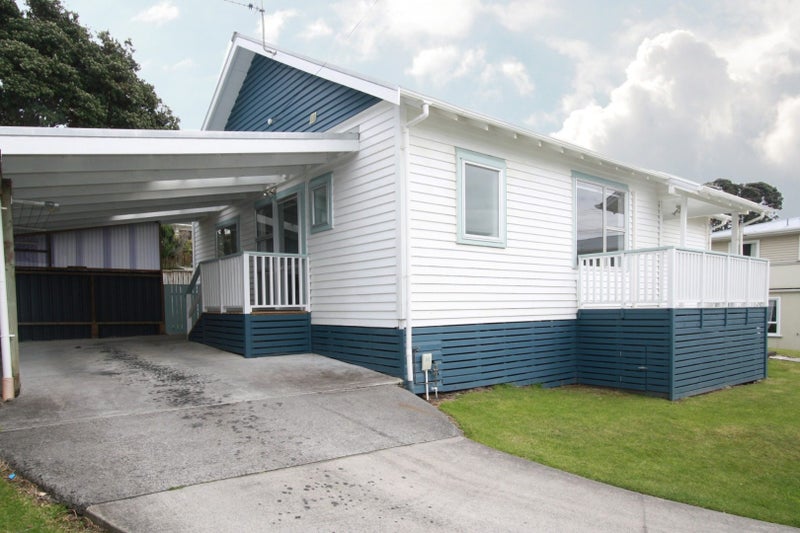 14 Calvert Road, Moturoa, New Plymouth - Carousel 2