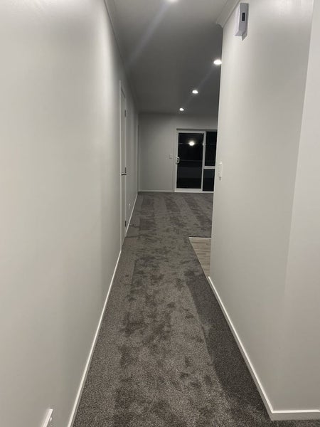 25 Rocky Road, Huntington, Hamilton - Carousel 2