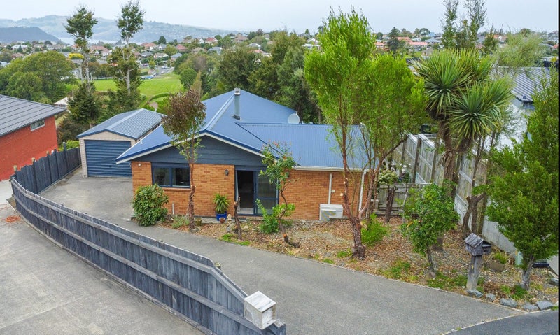 6 Raoulia Close, Halfway Bush, Dunedin - Carousel 1