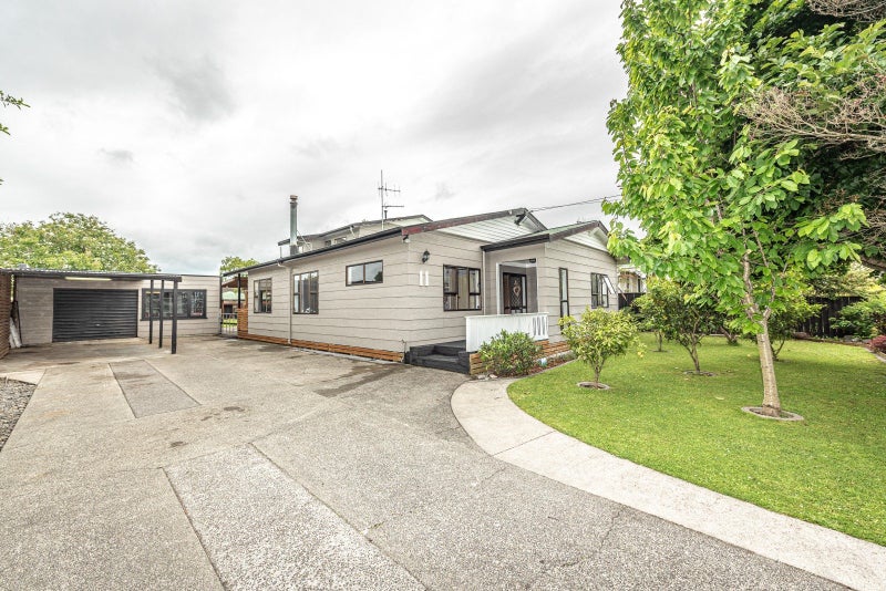 11 Moana Street, Whanganui East, Whanganui - Carousel 2