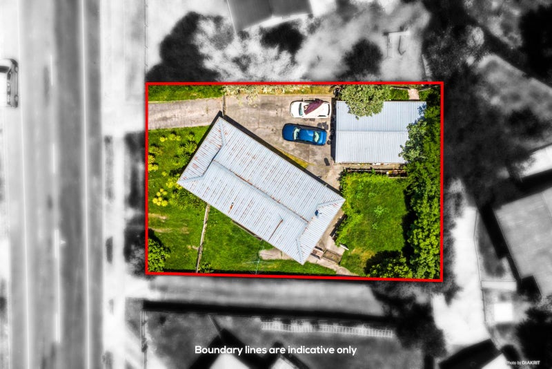 80 Oreil Avenue, West Harbour, Auckland - Carousel 1