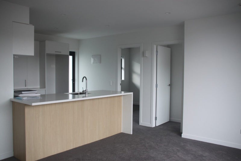 1/764 Beach Road, Browns Bay, Auckland - Carousel 2