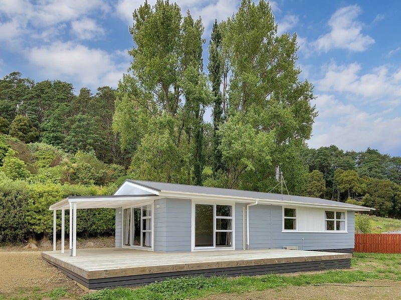 52 Matthews Road, Outer Kaiti, Gisborne - Carousel 1