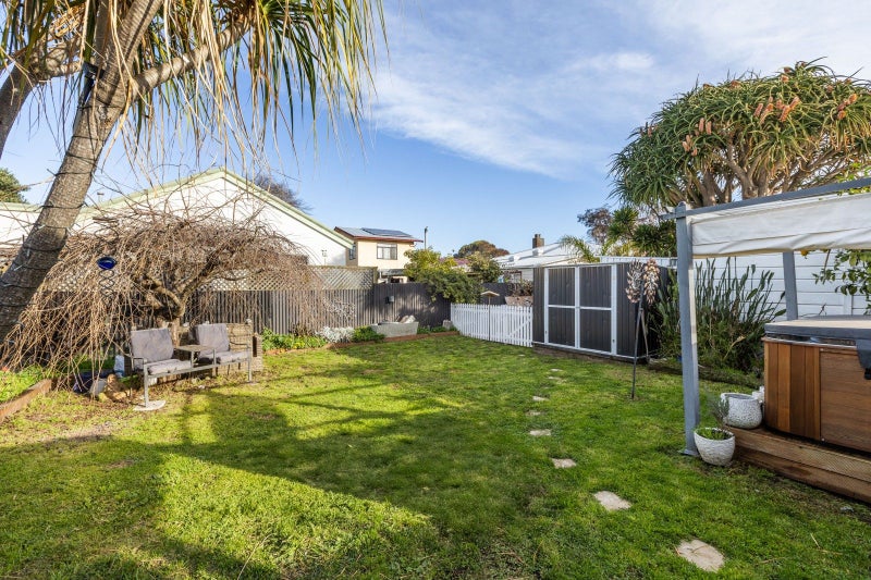 12 Kinross White Street, Napier South, Napier - Carousel 20
