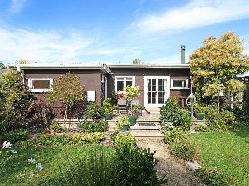 12A Moray Place, Highbury, Palmerston North - Carousel 1
