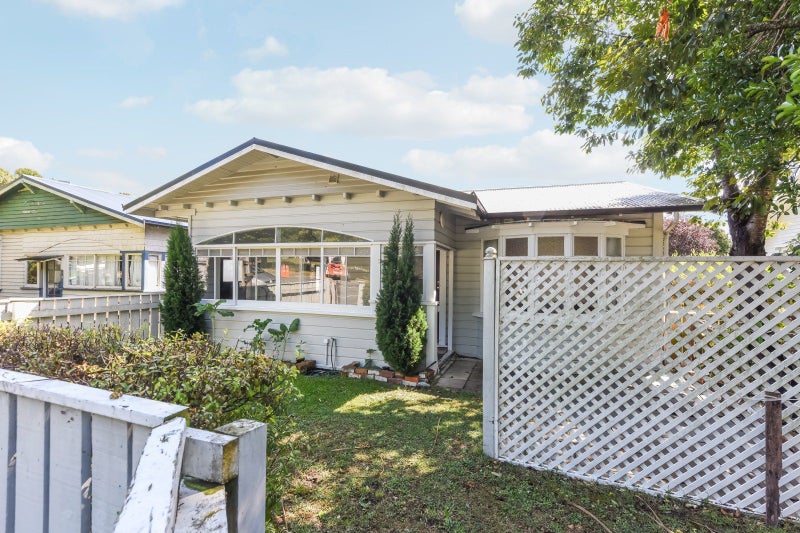 1/5 VAN DIEMEN ST, Nelson South, NELSON - Carousel 2