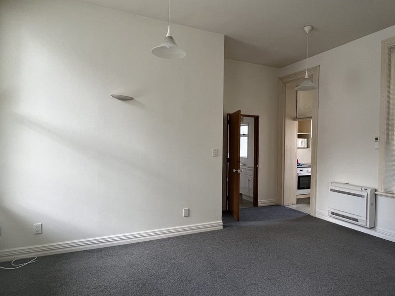 5/33 Dowling Street, Dunedin Central, Dunedin - Carousel 2