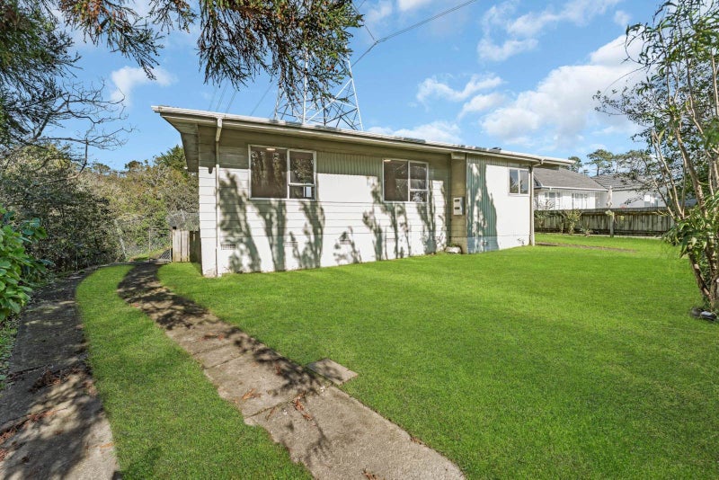 118 Bolton Street, Blockhouse Bay, Auckland - Carousel 1