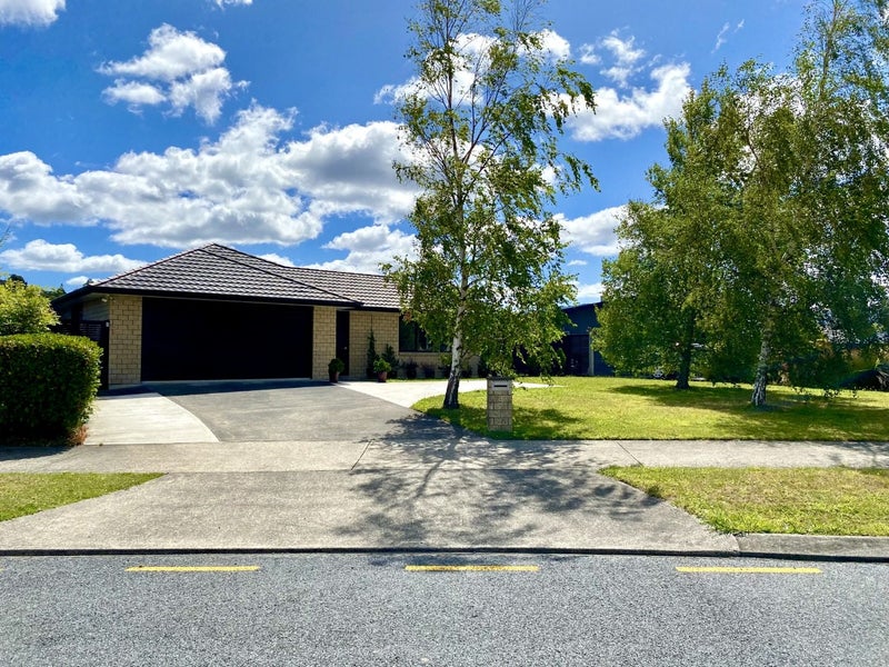 3 Greenstone Grove, Brown Owl, Upper Hutt - Carousel 20