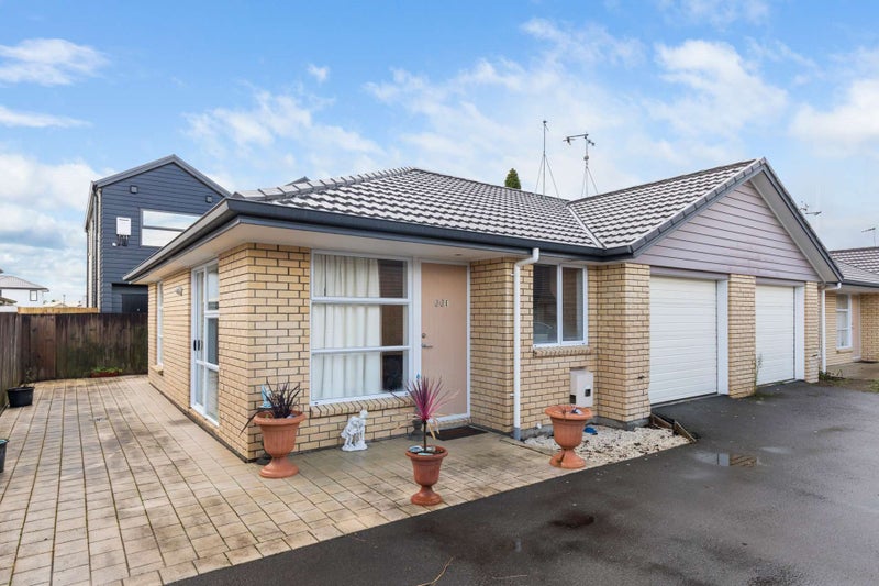 60E Campbell Street, Frankton, Hamilton - Carousel 1