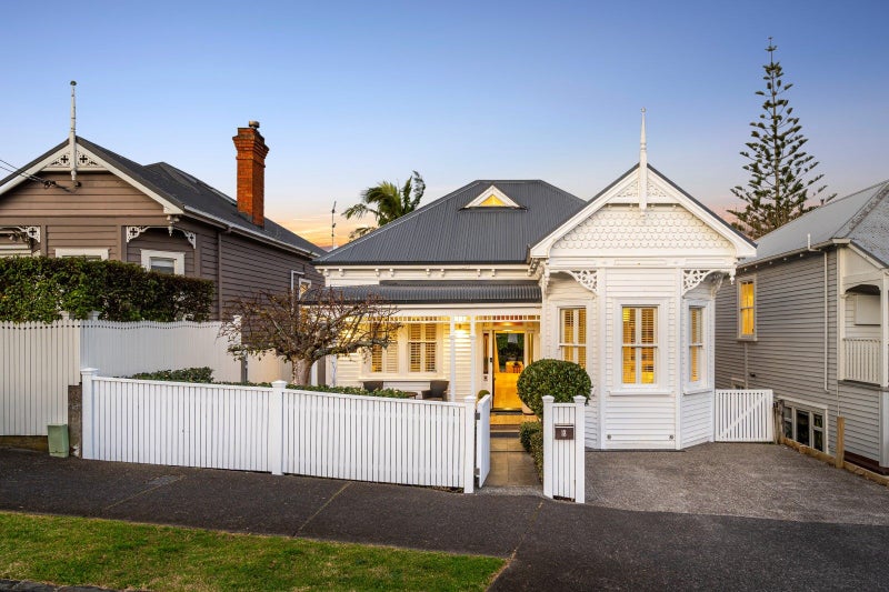 18 Bayfield Road, Ponsonby, Auckland - Carousel 1