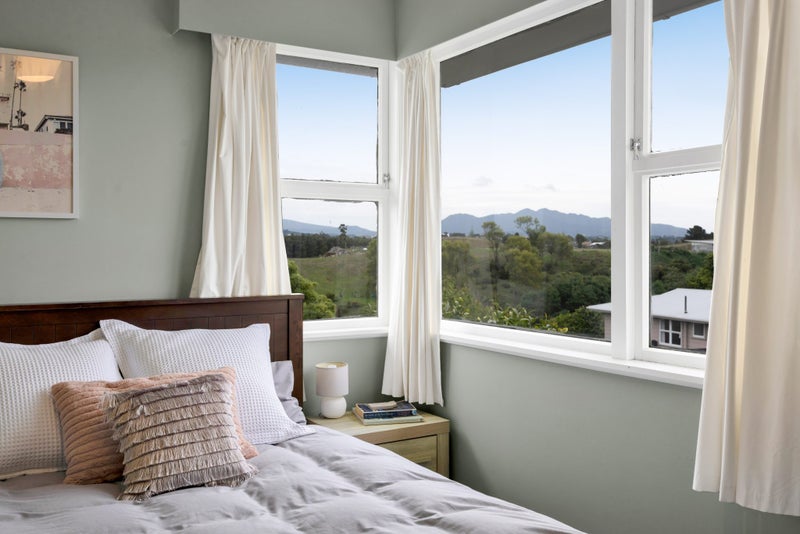 33 Belair Avenue, Blagdon, New Plymouth - Carousel 2