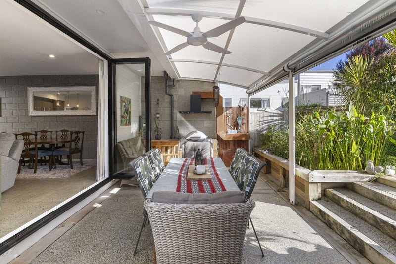 26B Castledine Crescent, Glen Innes, Auckland - Carousel 2