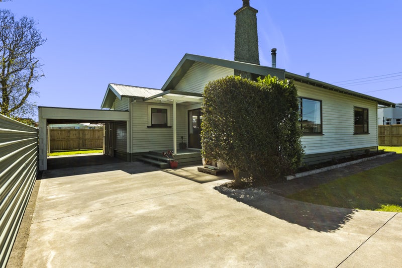 334 South Road, Hawera - Carousel 1