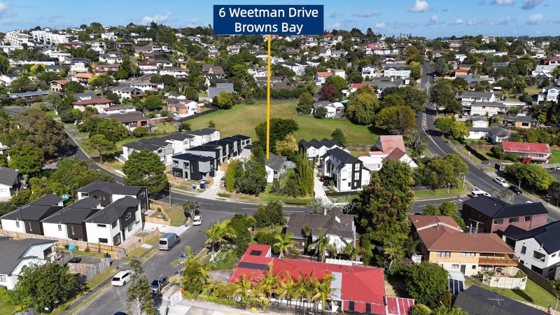 6 Weetman Drive, Browns Bay, Auckland - Carousel 2