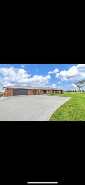 1061 Taonui Road, Colyton, Feilding - Carousel 1