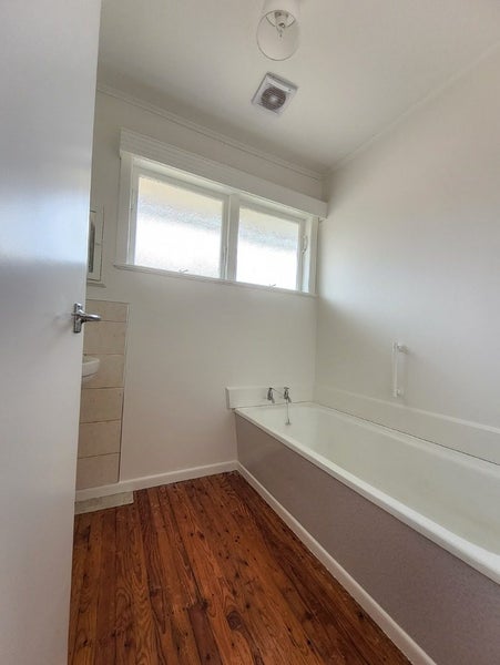 4/16 Boyd Avenue, Onehunga, Auckland - Carousel 12