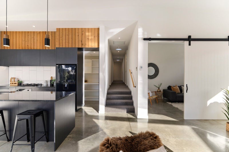 12 Till Street, Jacks Point, Queenstown - Carousel 2