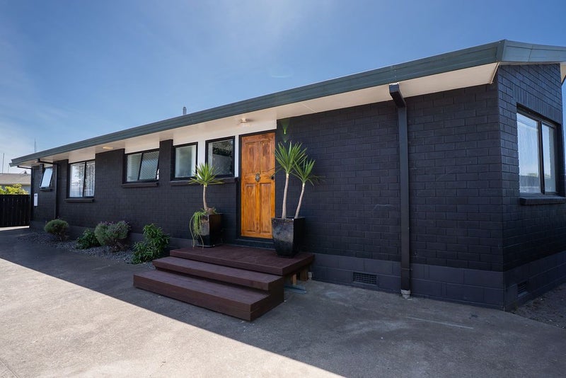 4 Redditch Place, Papamoa Beach, Papamoa - Carousel 1