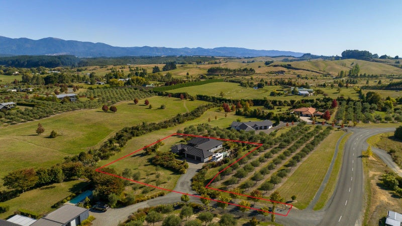 445 Old Coach Road, Upper Moutere - Carousel 20