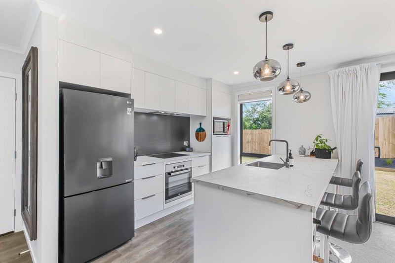 18B Whitmore Street, Kihikihi, Te Awamutu - Carousel 2