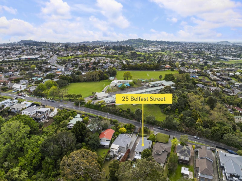 25 Belfast Street, Hillsborough, Auckland - Carousel 37