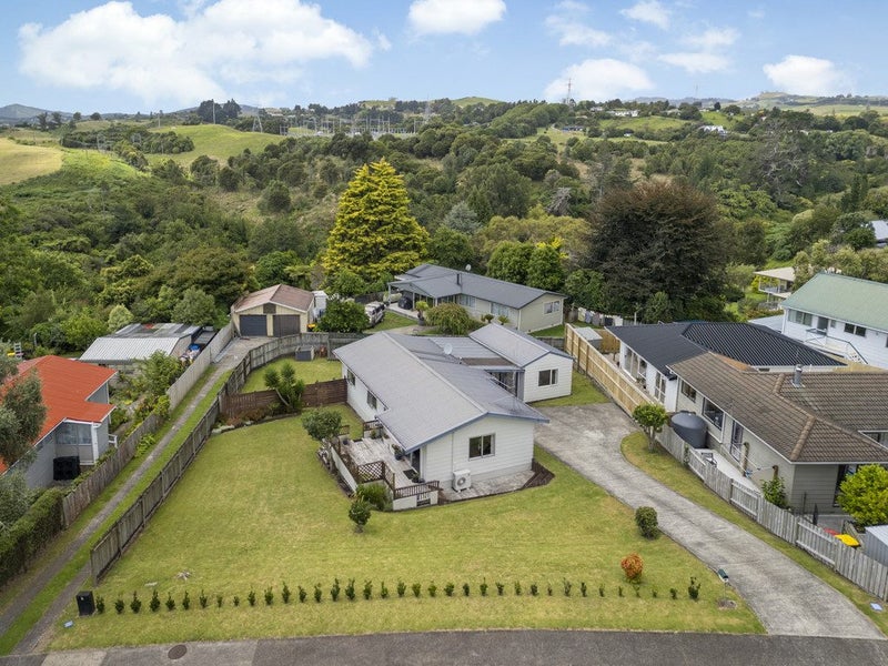 62 Egmont Street, Ohauiti, Tauranga - Carousel 17