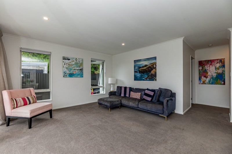 27 Broadway Avenue, Highfield, Timaru - Carousel 2