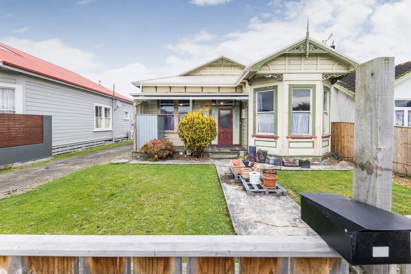 44 Waldegrave Street, Palmerston North, Palmerston North - Carousel 15