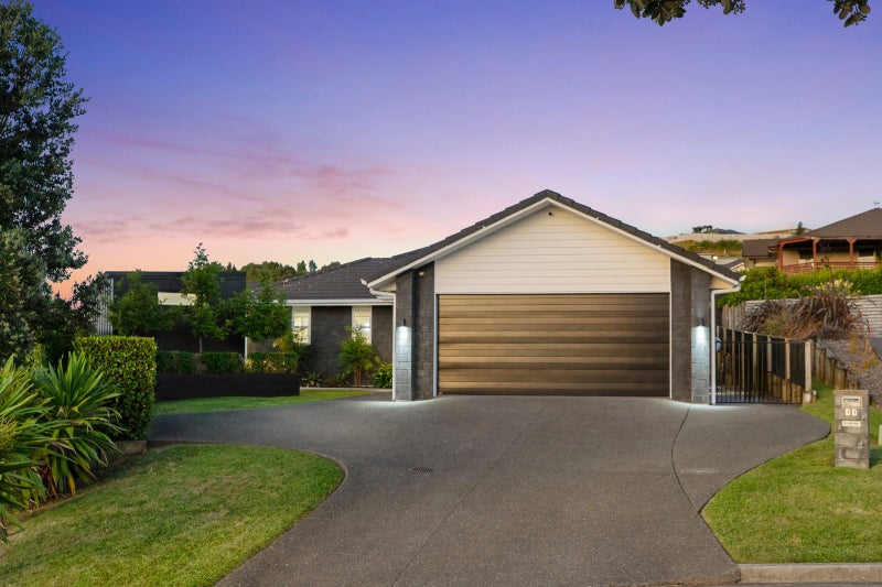 11 Caldera Close, Pyes Pa, Tauranga - Carousel 1