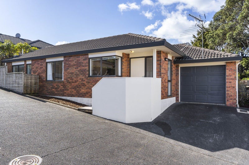 5/10 Ridge Road, Howick, Auckland - Carousel 1