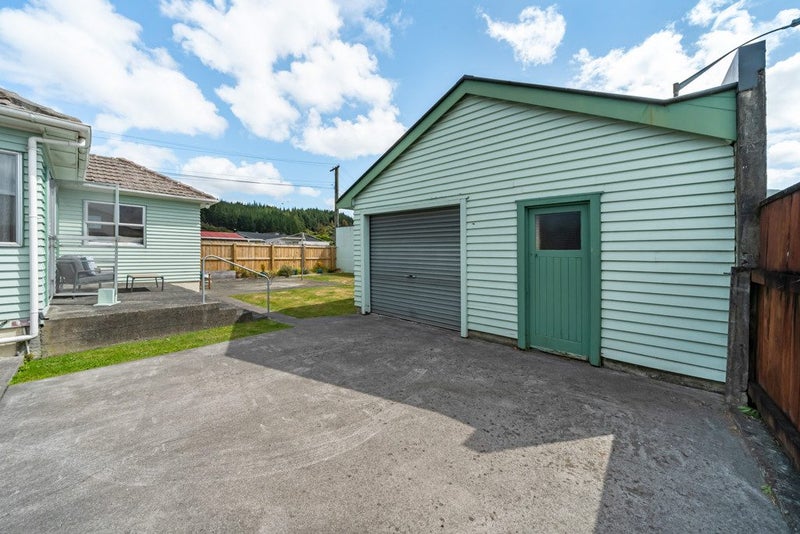 16 Kiln Street, Silverstream, Upper Hutt - Carousel 2