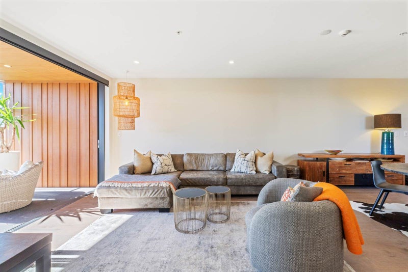 403/8 Central Road, Kingsland, Auckland - Carousel 2