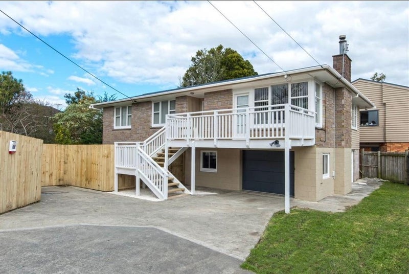 4 Kelkirk Street, Kelston, Auckland - Carousel 1