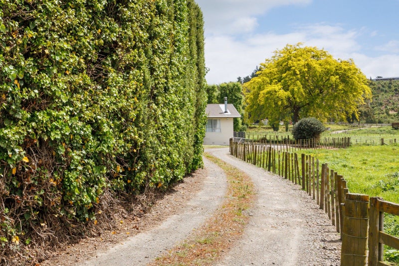 823 Napier Road, Whakarongo, Palmerston North - Carousel 2