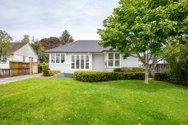 12 Slim Street, Bader, Hamilton - Carousel 2