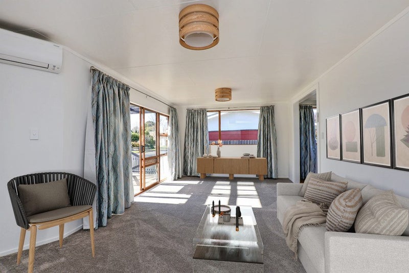 21 Amundsen Avenue, Flaxmere, Hastings - Carousel 1