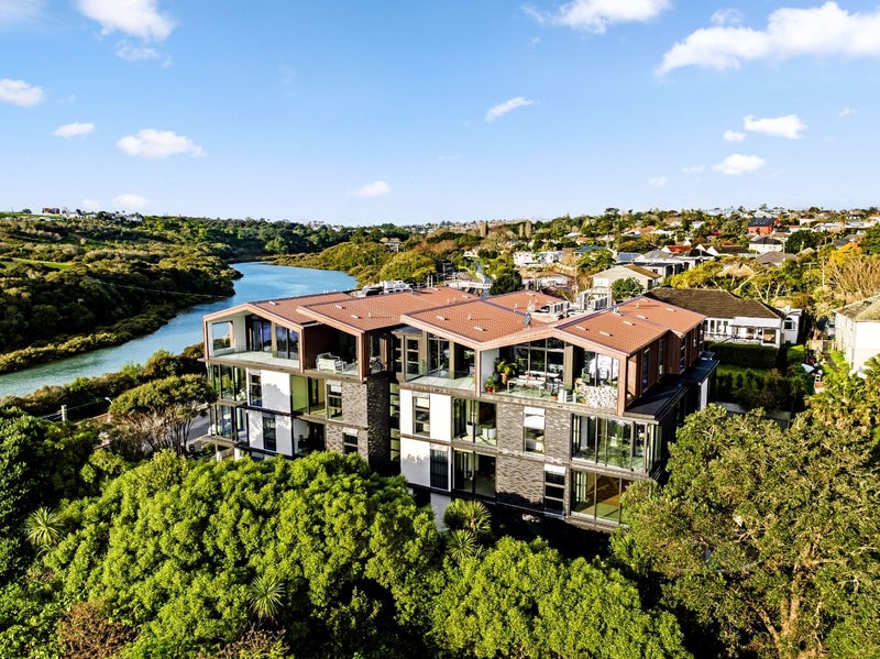 101/1 Purewa Road, Meadowbank, Auckland - Carousel 1