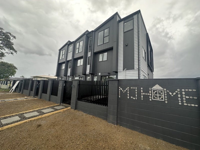 2C Convair Crescent, Māngere, Auckland - Carousel 2