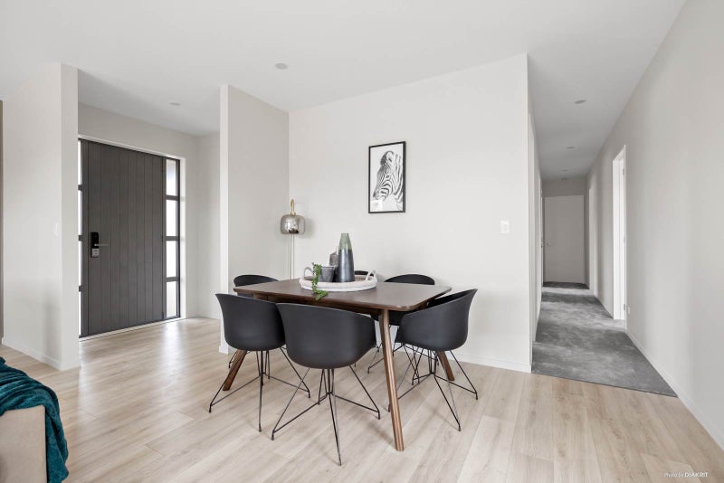 1/57F Forest Hill Road, Henderson, Auckland - Carousel 2