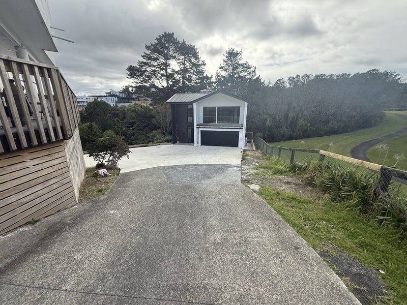 9 Rebecca Rise, Hillsborough, Auckland - Carousel 13