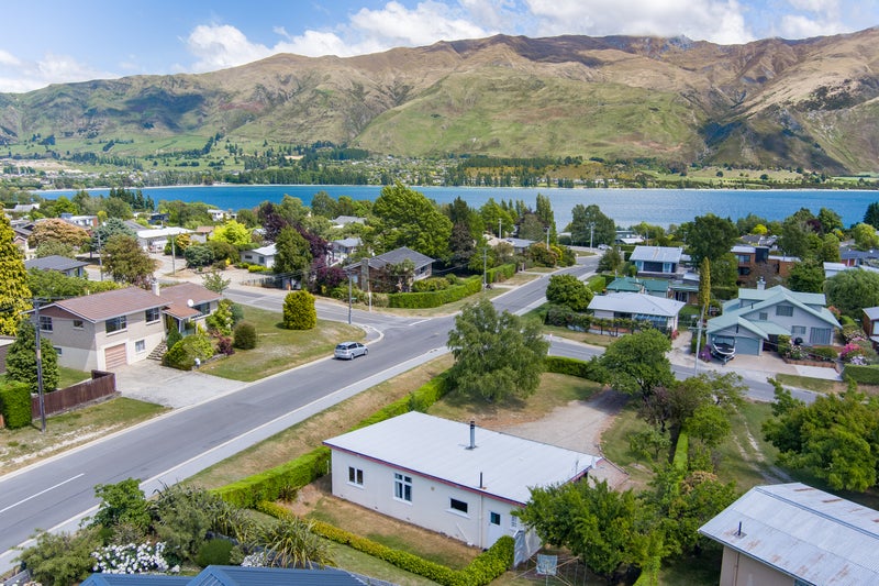 57 Matai Road, Wanaka - Carousel 2