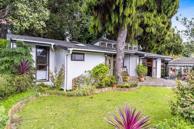 17B Butterworth Avenue, Opaheke, Papakura - Carousel 2