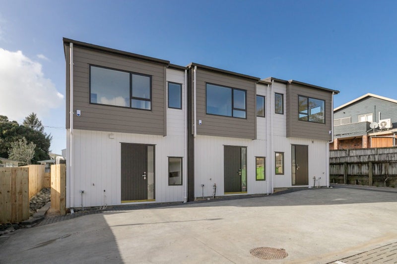 1/22 Fitzgerald Road, Mount Wellington, Auckland - Carousel 1