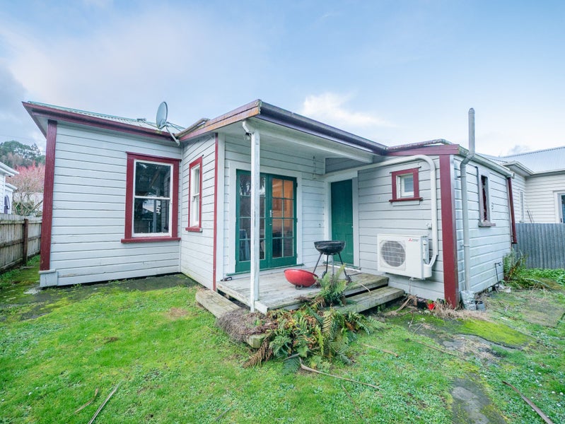 17 Crown Street, North East Valley, Dunedin - Carousel 8