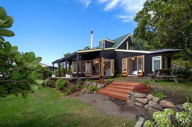 116 Richmond Hill Road, Richmond Hill, Christchurch - Carousel 1