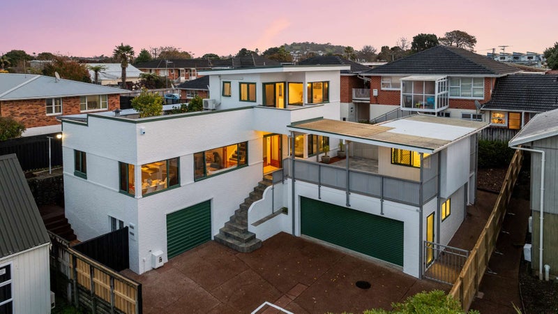 247 Balmoral Road, Sandringham, Auckland - Carousel 1