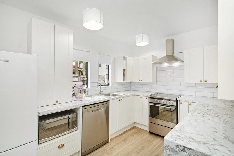 2/74 Waiwhetu Road, Waiwhetu, Lower Hutt - Carousel 1