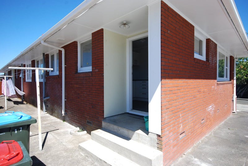 1/17 Campbell Road, One Tree Hill, Auckland - Carousel 15